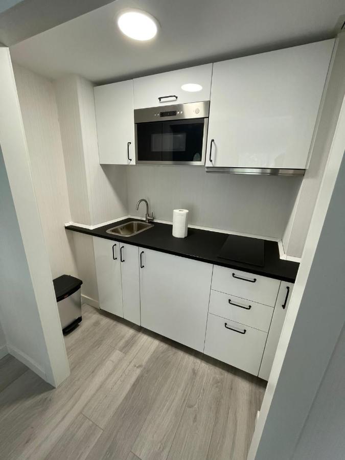 Arizonica Suites Chamartin Мадрид Экстерьер фото