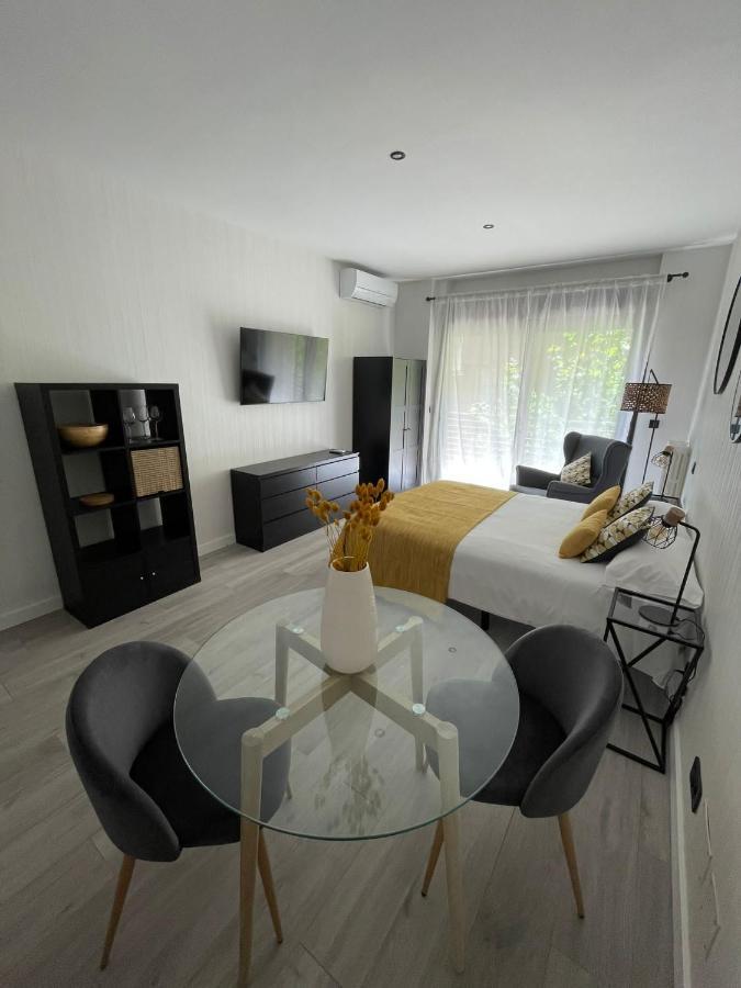Arizonica Suites Chamartin Мадрид Экстерьер фото